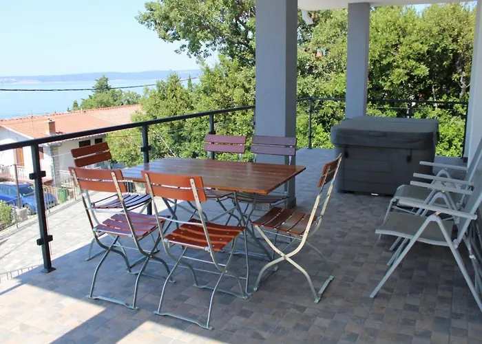 Mit Terrasse- Meerblick- Jacuzzi- Aussenpool By Interhome Apartment Novi Vinodolski