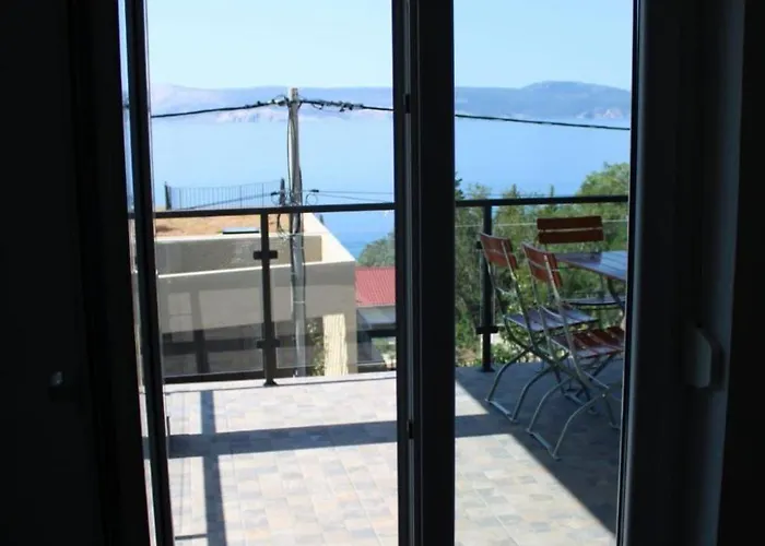 Mit Terrasse- Meerblick- Jacuzzi- Aussenpool By Interhome Apartment Novi Vinodolski